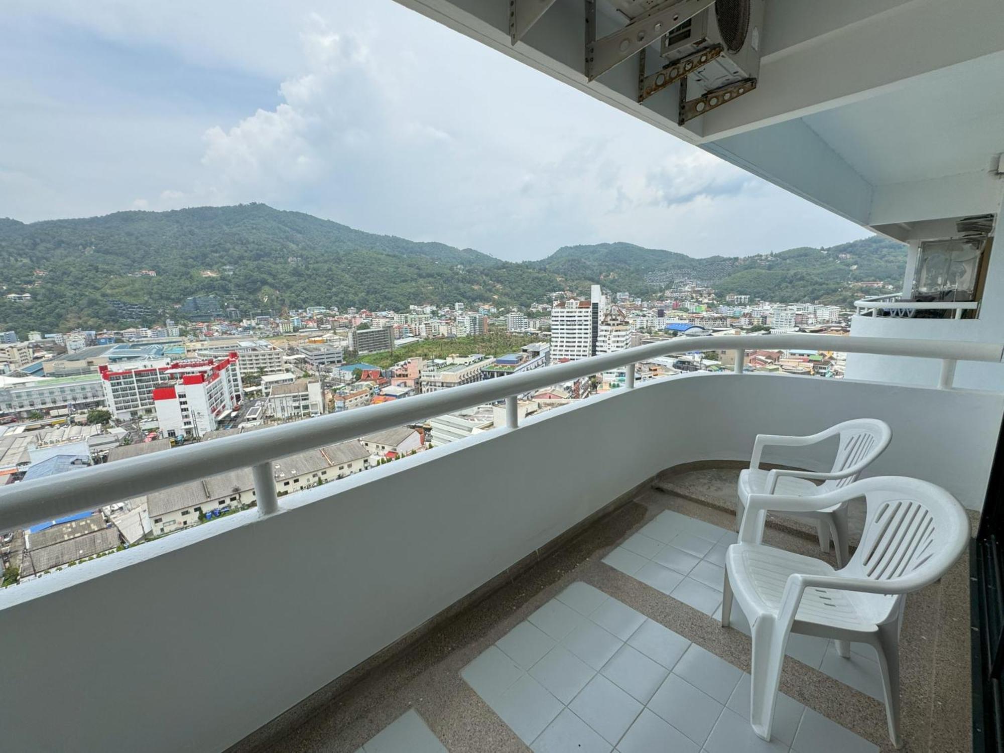 Patong Tower Apartment By Lofty Eksteriør bilde